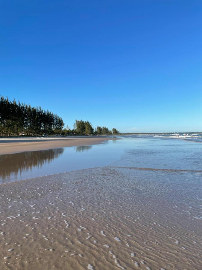 Apartamento Na Praia De Гуайбим Екстериор снимка